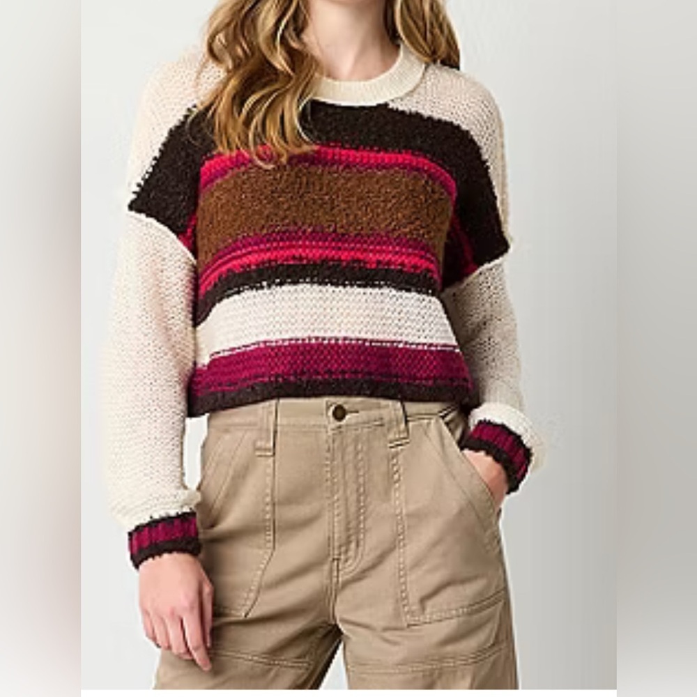 Arizona Crew Neck Long Sleeve Pullover Sweater(B 54” L 18”)